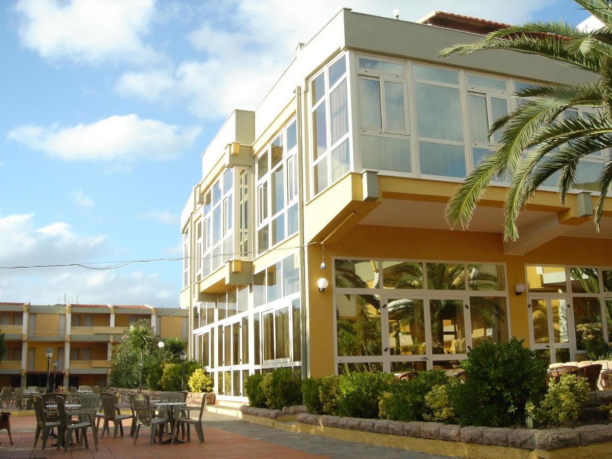 Malaspina Hotel & Resort Боса Экстерьер фото