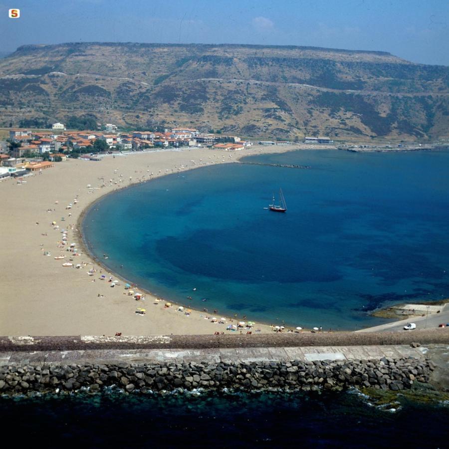 Malaspina Hotel & Resort Боса Экстерьер фото